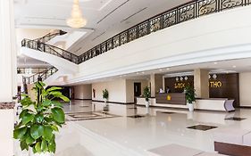 Sai Gon Phu Tho Hotel